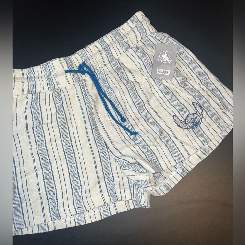 Disney Stitch Lounge Striped shorts Size Medium NWT